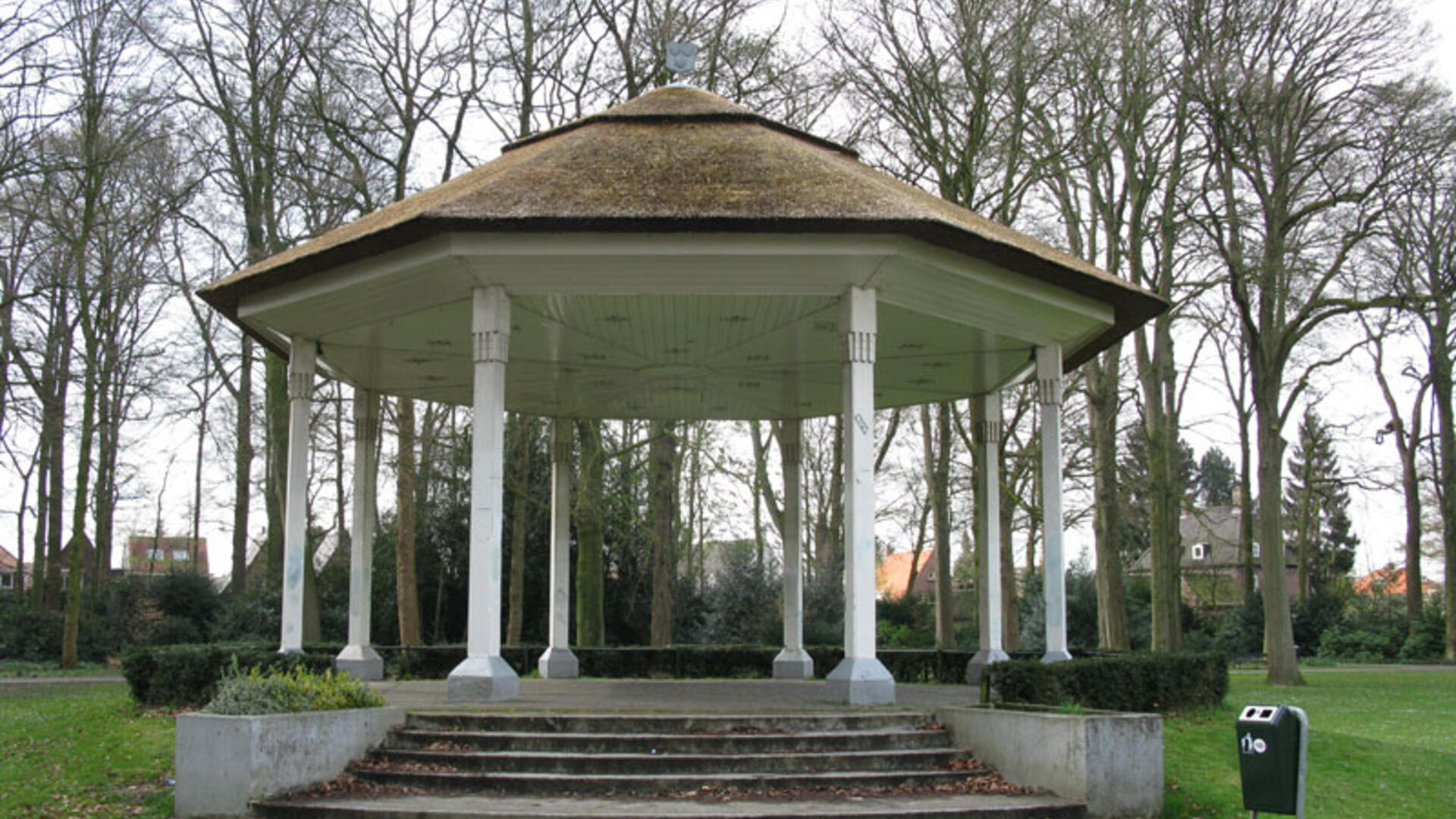 Kiosk.JPG